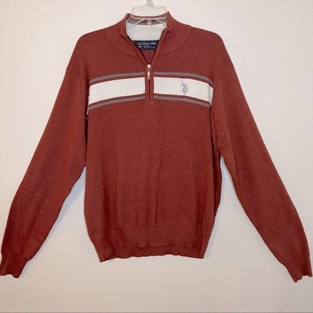U.S. Polo Assn. Half Zip Sweatshirt Size: L